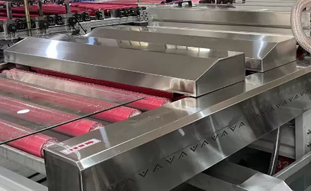 جزء تحميل من غسالة الزجاج