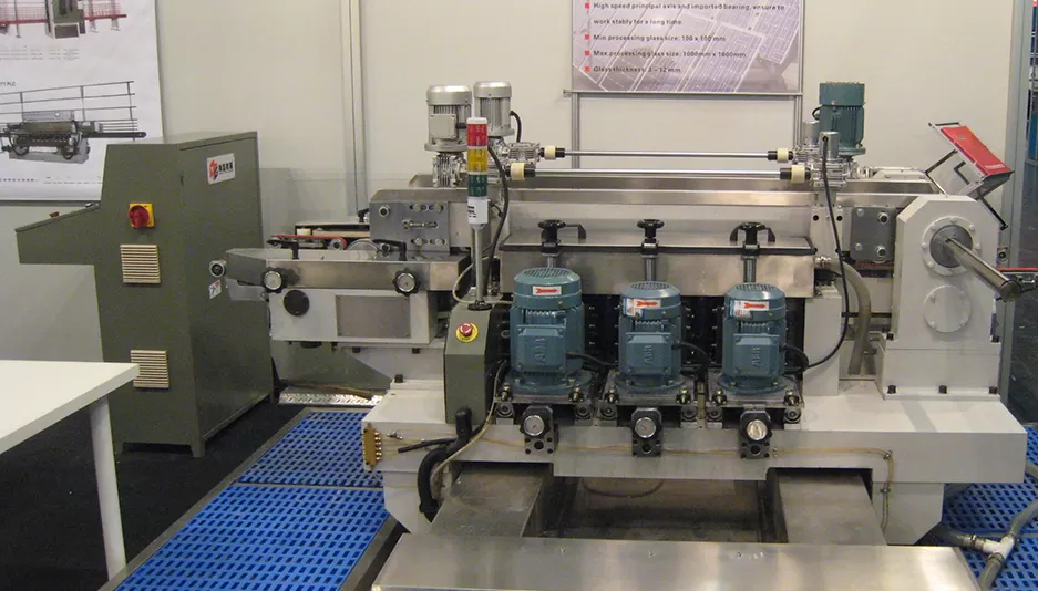 معالجة الزجاج الكهروكروماتيكي والتصوير الضوئي